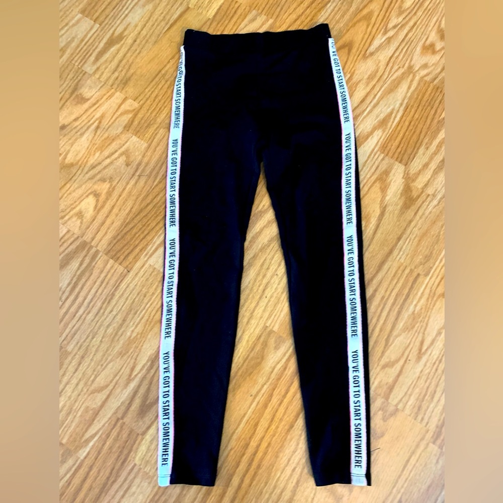 NWT Zara Black leggings/ pants size Small